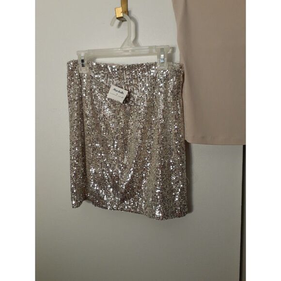 Love on a hanger sexy mini skirt sequins disco glam new fits 2 or 3 - Picture 3 of 5